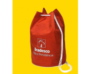 MOCHILA SINTÉTICO PVC | MO 56 (22x22x32cm)